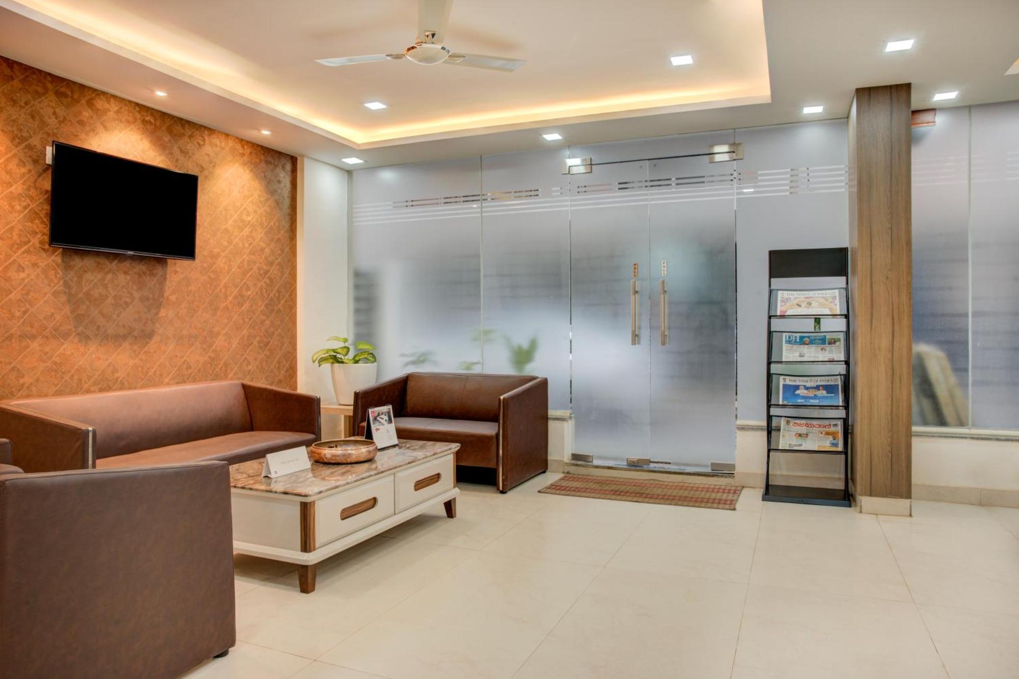 Hotel Sterling Inn Bangalore International Airport Yelahanka Eksteriør billede